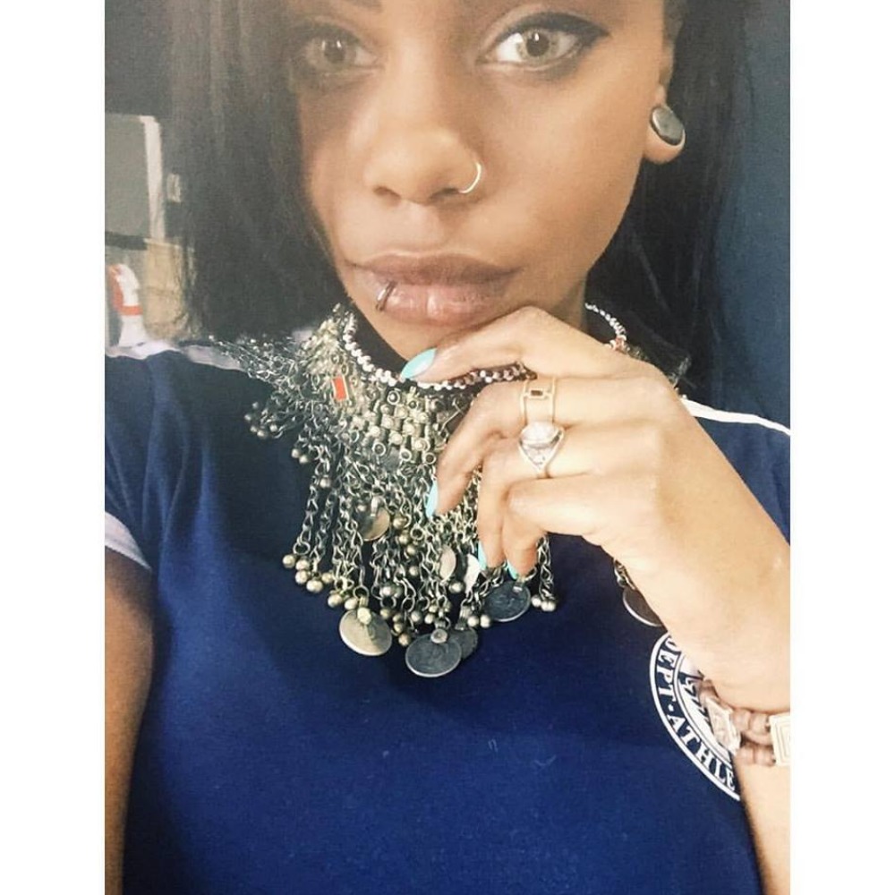 Meet your Posher, Yolanda